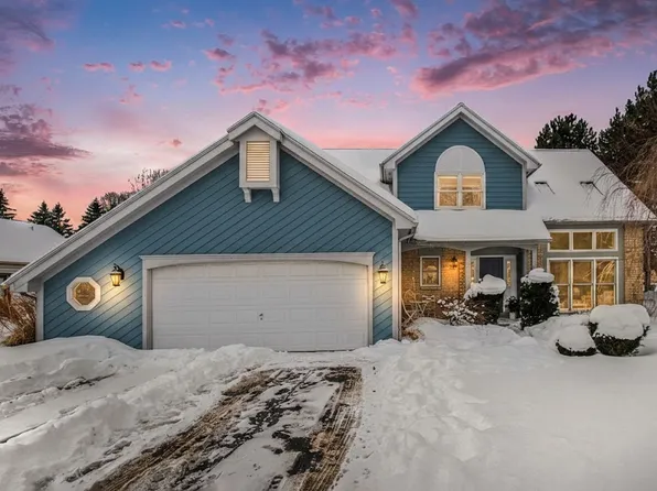 171 Mill Run Dr, Rochester, NY 14626