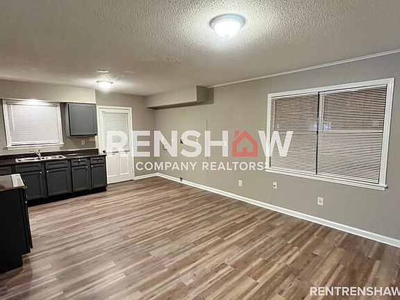 5th image of 3235 Harvester Ln