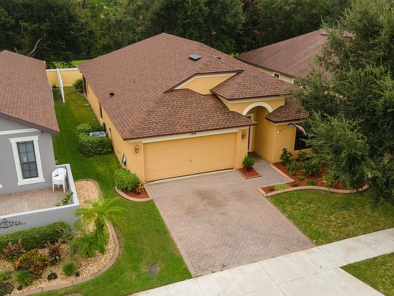 5th image of 144 Campanello Ct