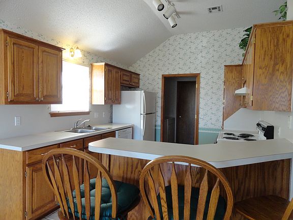 4th image of 2900 SW 128th St