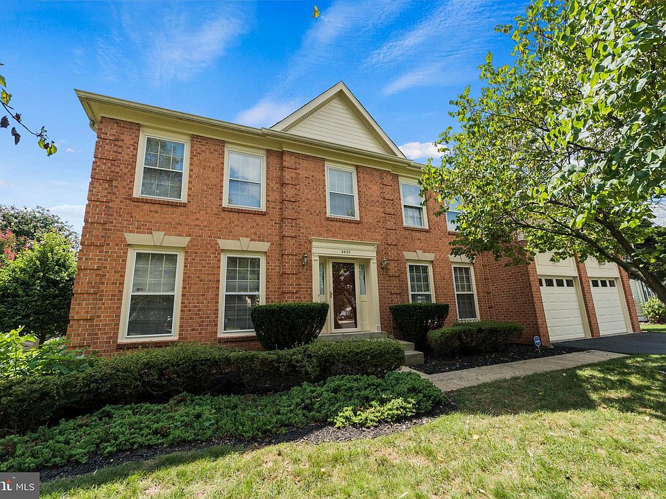 1st image of 44137 Bristow Cir