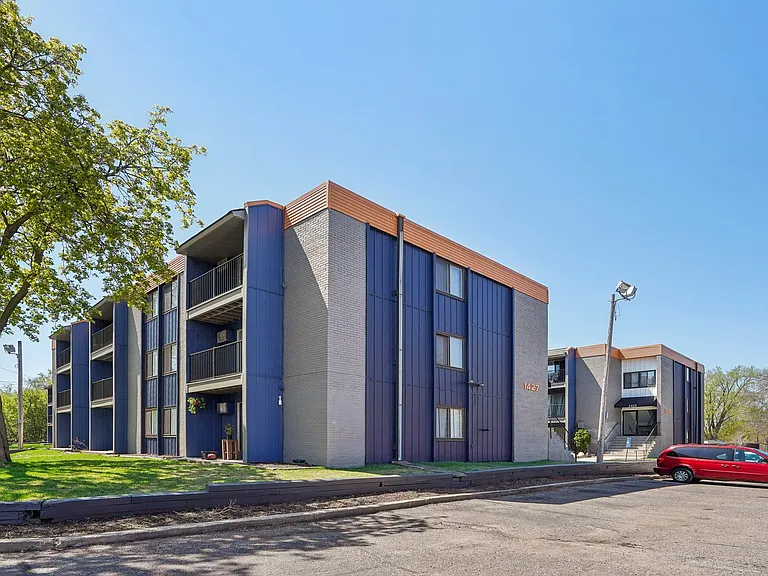Park West Apartments, LLC — Photo 31