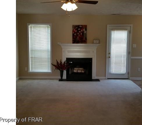 Large Great Room wFreplace