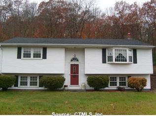 181 Goshen Rd, Moosup, CT 06354