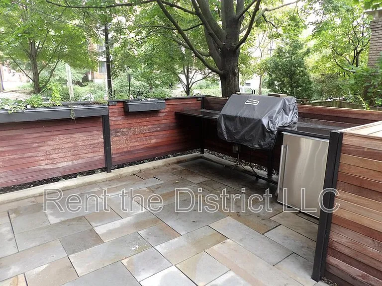 2926 Porter St NW #102 — Photo 6