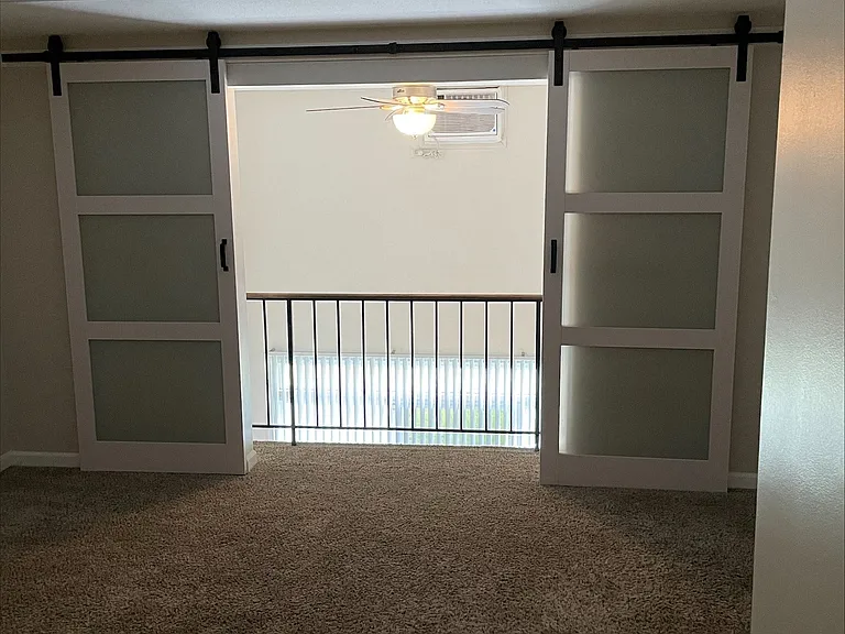 Fox Run Apartments — Photo 41