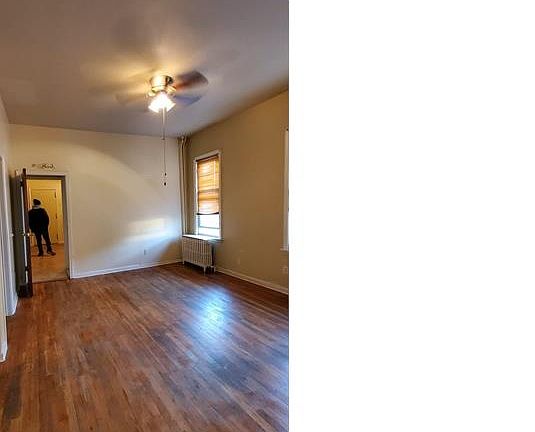 2nd image of 22 Poplar St