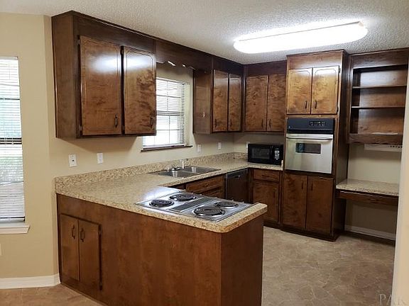 5th image of 5661 Trevino Dr