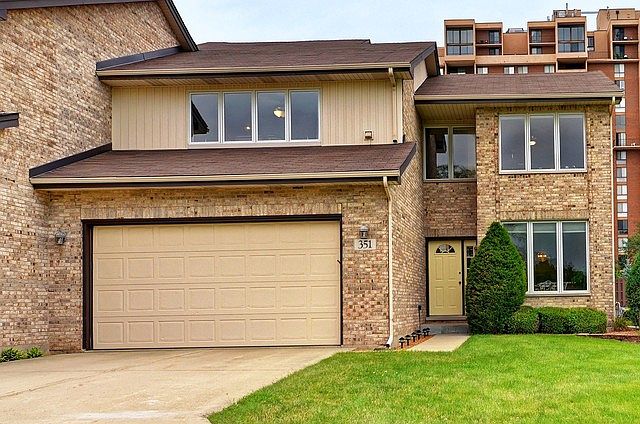 1st image of 351 Saint Andrews Dr