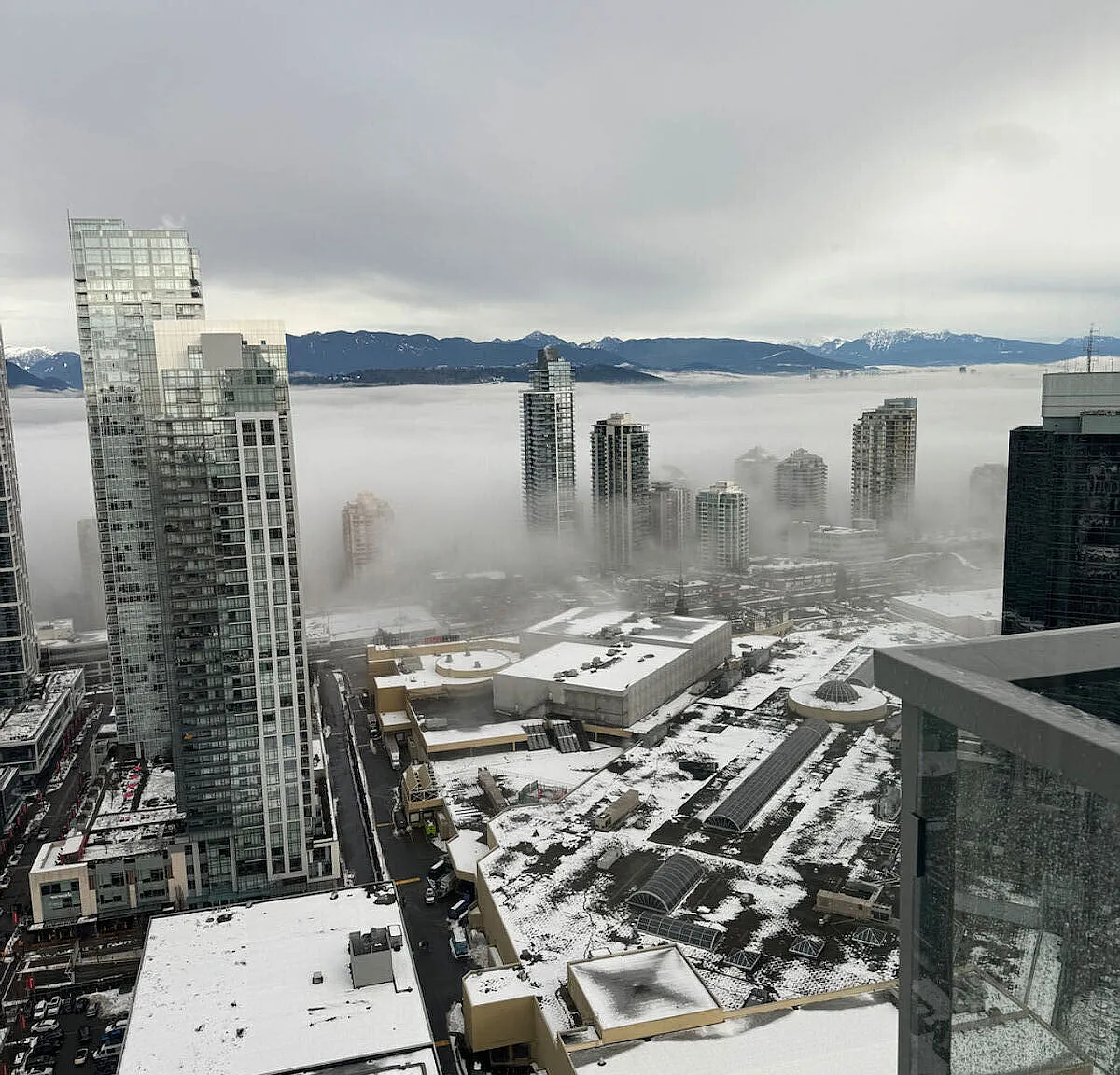 2 bed, 814 sqft, $3,250 — Photo 1