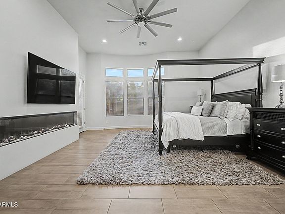 5th image of 27814 N 15TH Drive