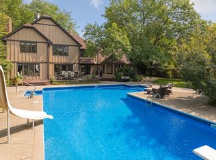4020 Terrace Ln, Minnetonka, MN 55305