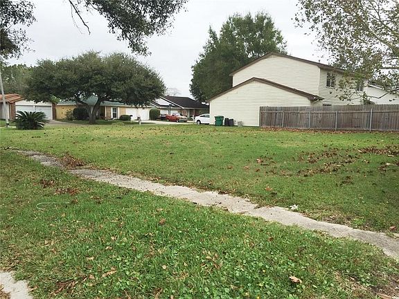 5th image of 4049 N Chipwood Dr