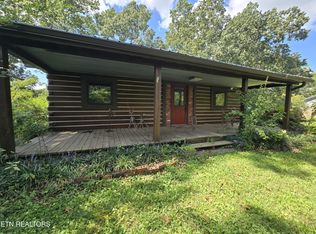 135 Osborne Ln, Harrogate, TN 37752