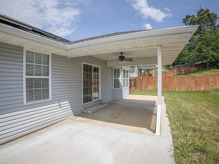 3725 Oxford Rd — Photo 39