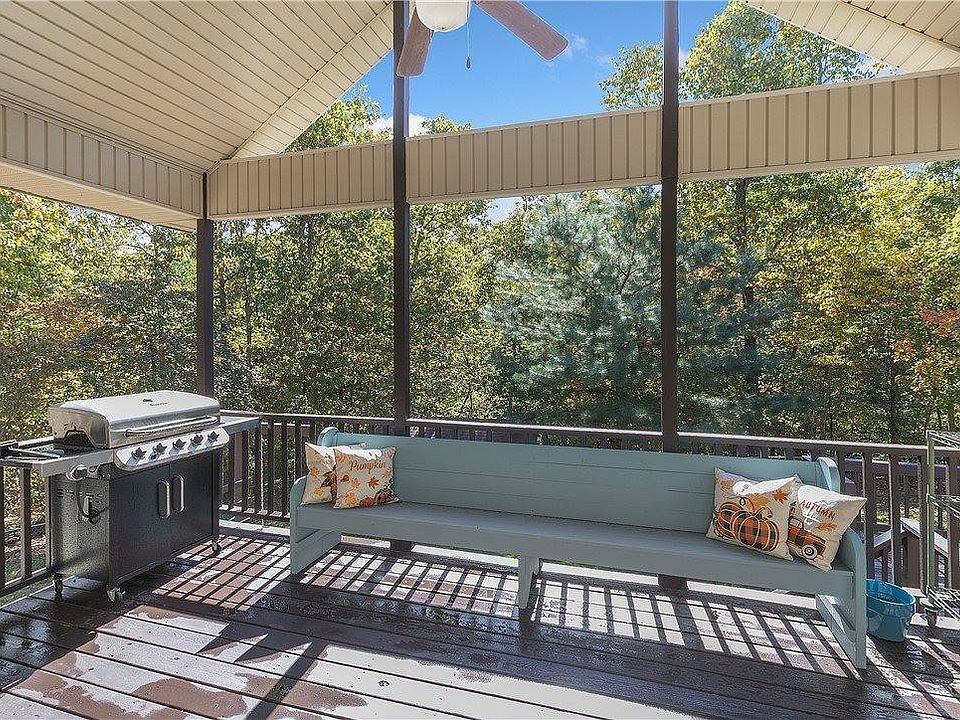 1st image of 63 Murphy Dr