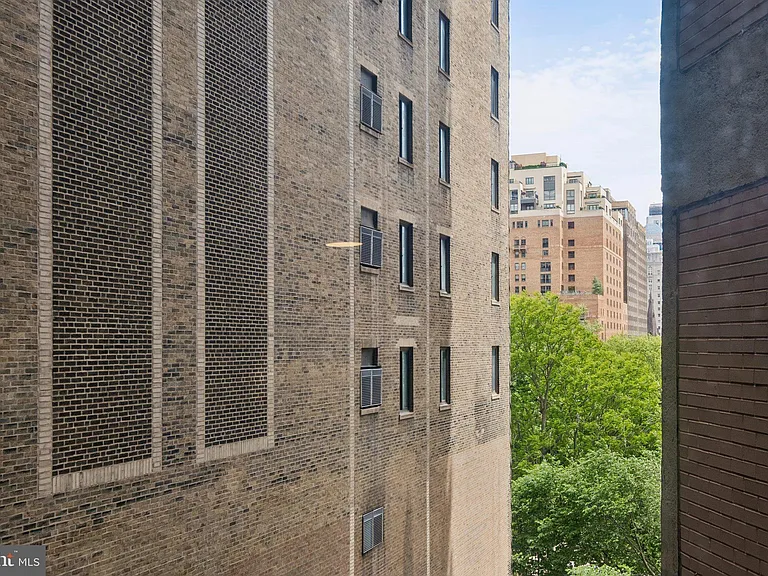 224 W Rittenhouse Sq #30-802 — Photo 11