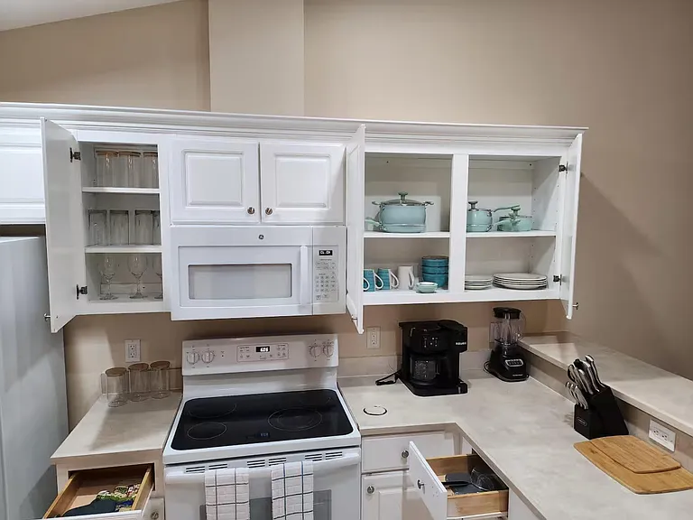 equipped kitchen