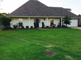 906 Cotton Cv, Pearl, MS 39208
