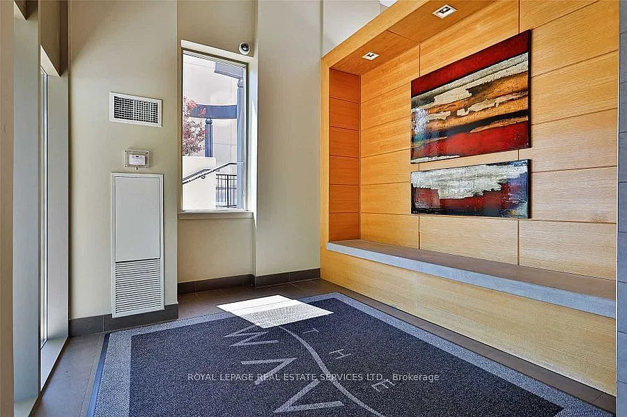 Studio, $1,900 — Photo 4