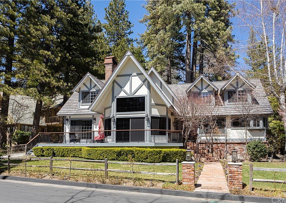 1st image of 27860 Peninsula Dr
