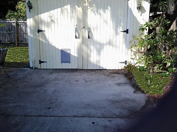 LrgShed/Garage w/Electricity