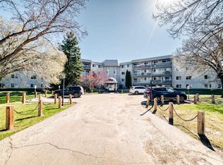 5125 Riverbend Rd NW #423, Edmonton, AB T6H5K5