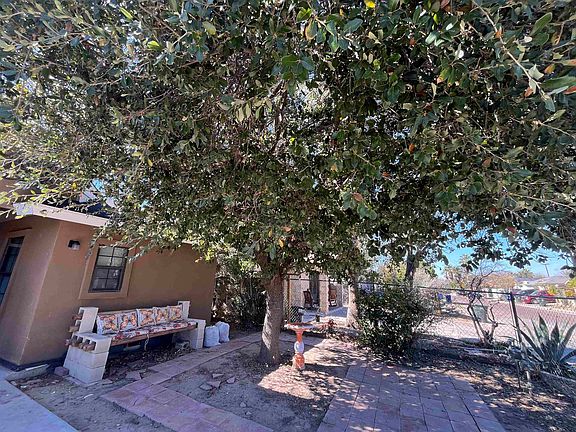 5th image of 137 Pamplona Loop