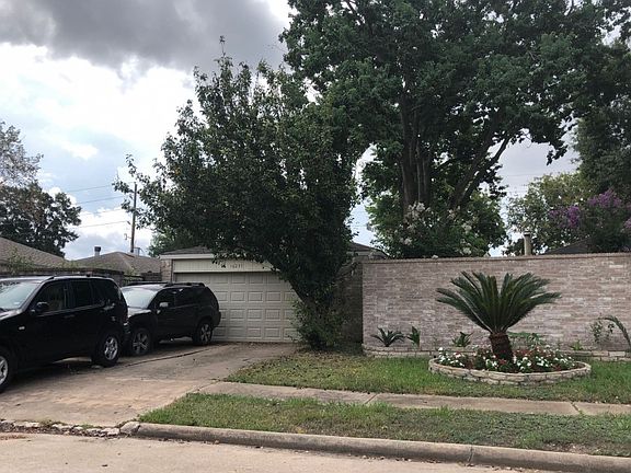 3rd image of 16235 Olive Glen Dr