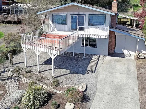 634 Lehman Drive, Camano Island, WA 98282