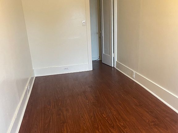 3rd image of 227 Lake Ave #B
