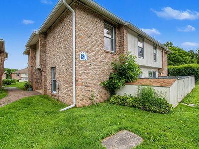 180 Ledgewood Circle #103, Burlington, VT, 05401