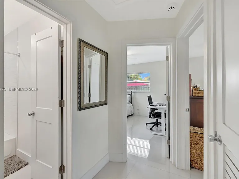 1500 SW 6th Ave #1500 — Photo 12