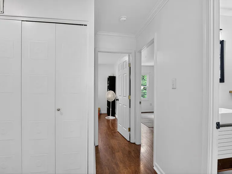 2925 Wythe Ct — Photo 23