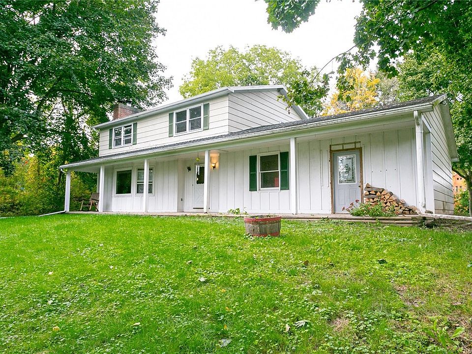 1st image of 2406 Scottsville Mumford Rd