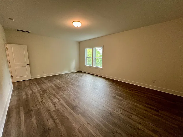2429 Vetrina Way — Photo 32