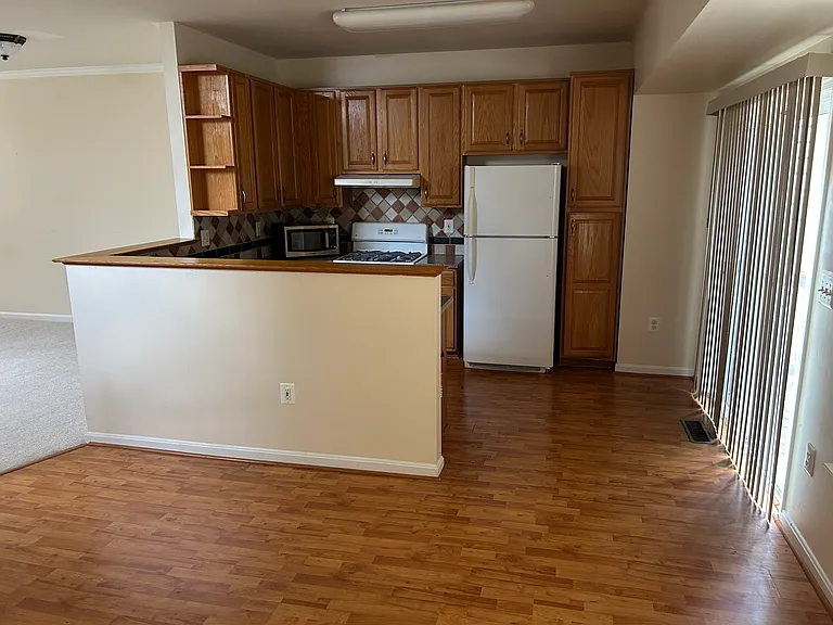 4168 La Mauricie Loop — Photo 19