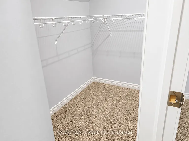 1815 Francois Rd — Photo 8