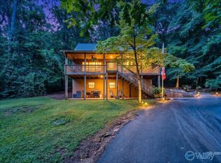 1803 Scenic Dr, Fort Payne, AL 35967