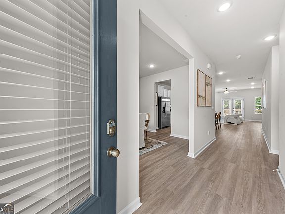 3rd image of 104 Crane Ln Building 11