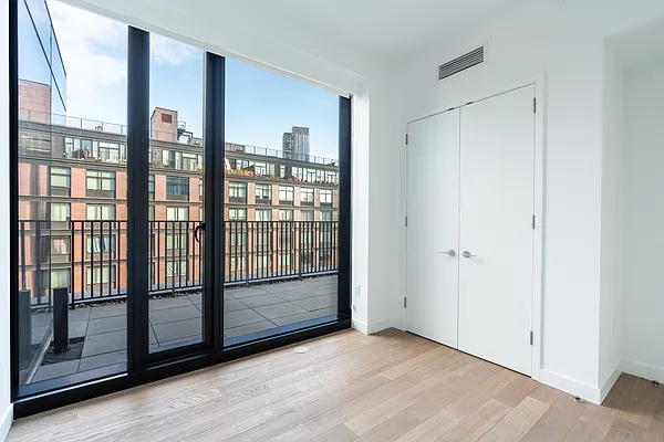 Rented by Modern Spaces | media 45