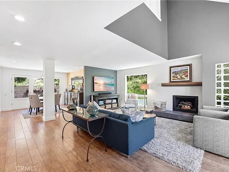 106 Avenida Mesita — Photo 4