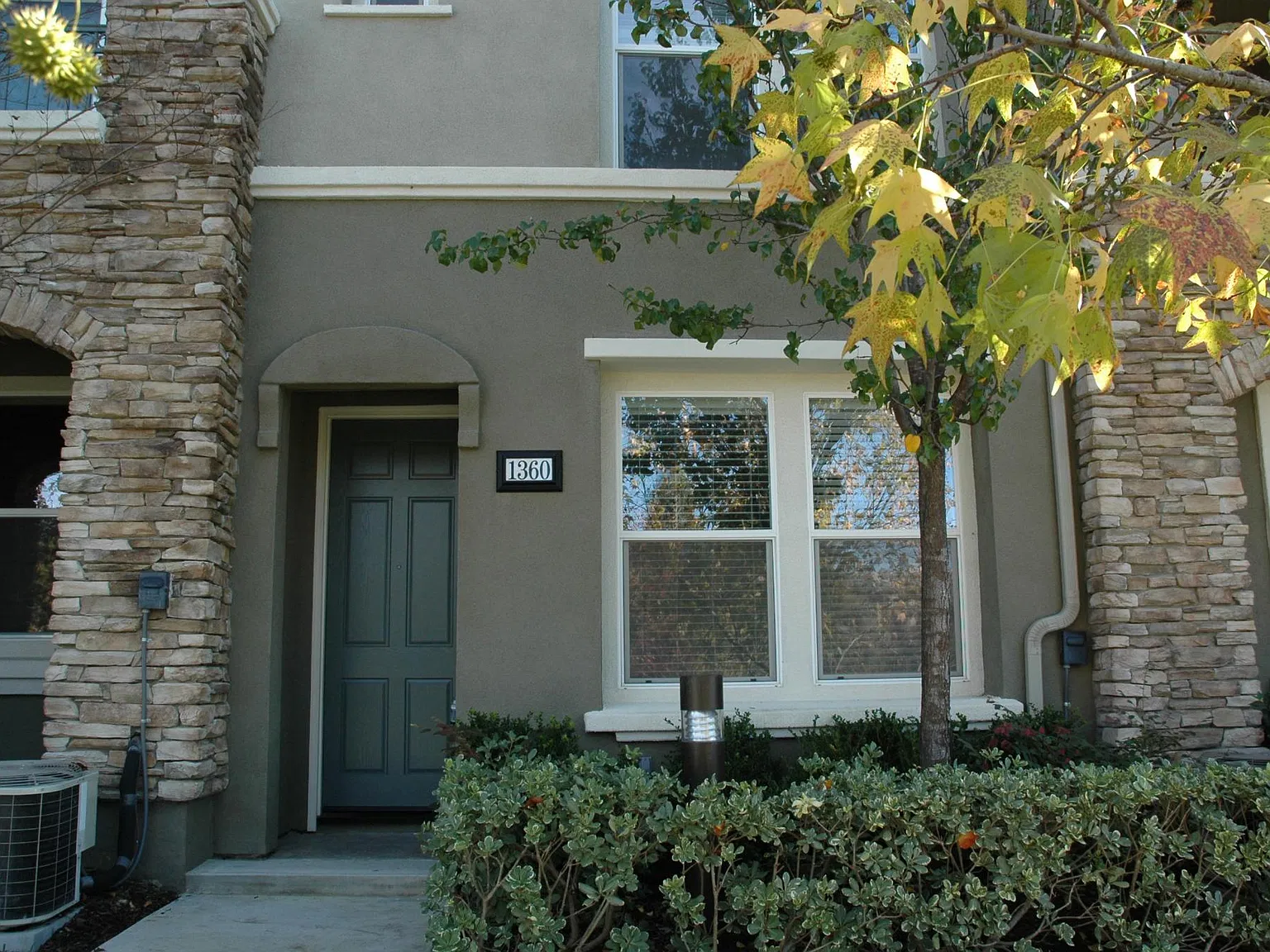 2 bed, 1481 sqft, $3,495 — Photo 4