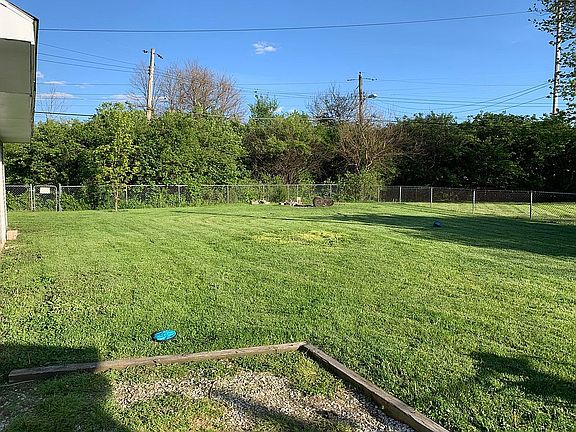 4th image of 8347 Harrison Dr