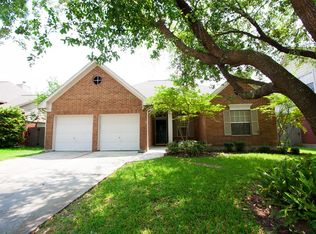 14639 Oak Chase Dr, Houston, TX 77062
