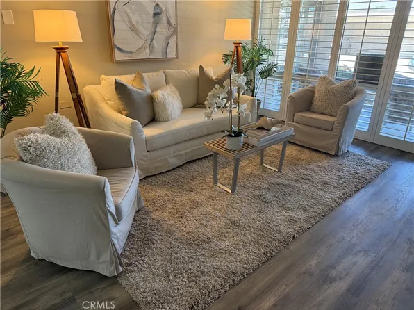 1660 Tam Oshanter Rd #14-5D, Seal Beach, CA 90740