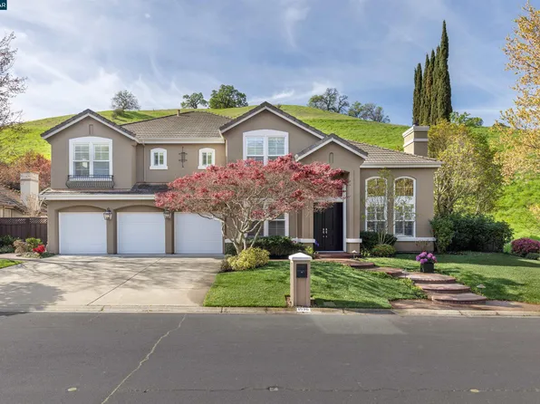 1536 Serafix Rd, Alamo, CA 94507