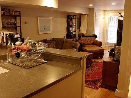 221 W Newton St #1 — Photo 7
