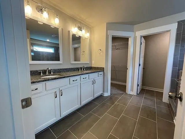 10829 Prairie Lake Dr — Photo 23