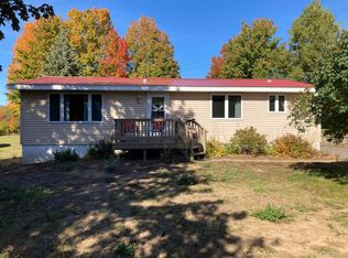 929 Evergreen St, Hancock, MI 49930